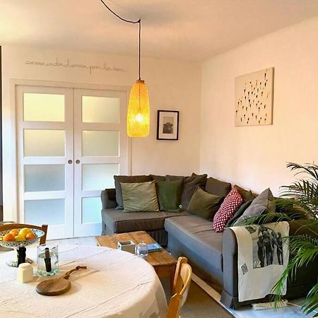 Appartement Chaleureux Entre Zola Et Proce. Nantes Luaran gambar